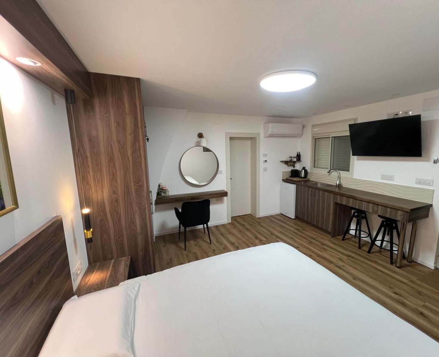 Johny'S Boutique Apartment ハイファ エクステリア 写真