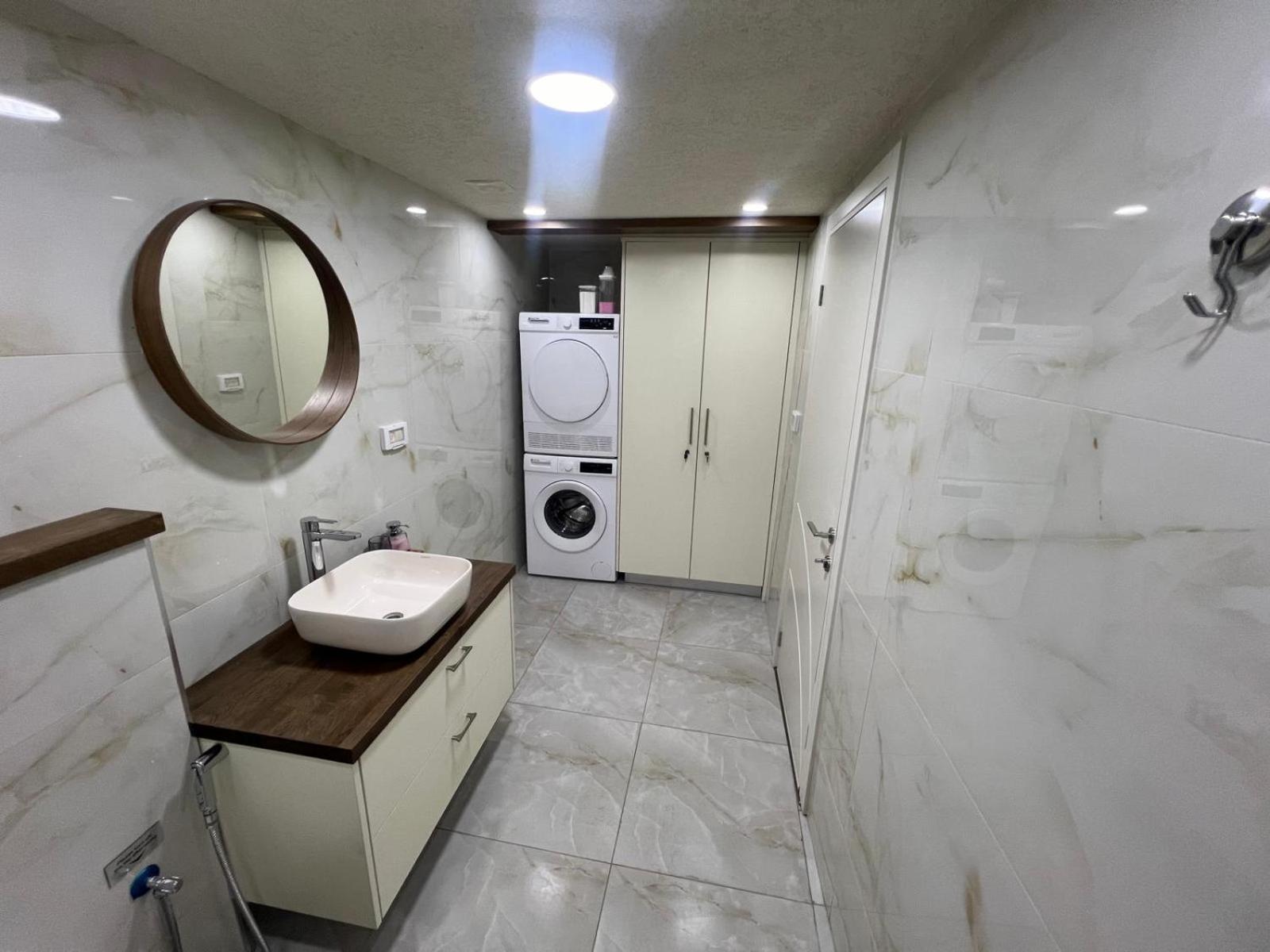 Johny'S Boutique Apartment ハイファ エクステリア 写真